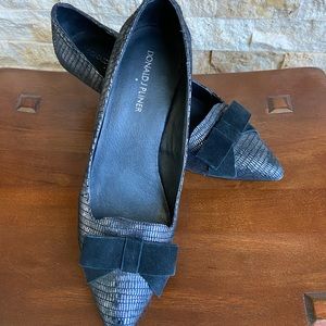 Donald J Pliner kitten heels